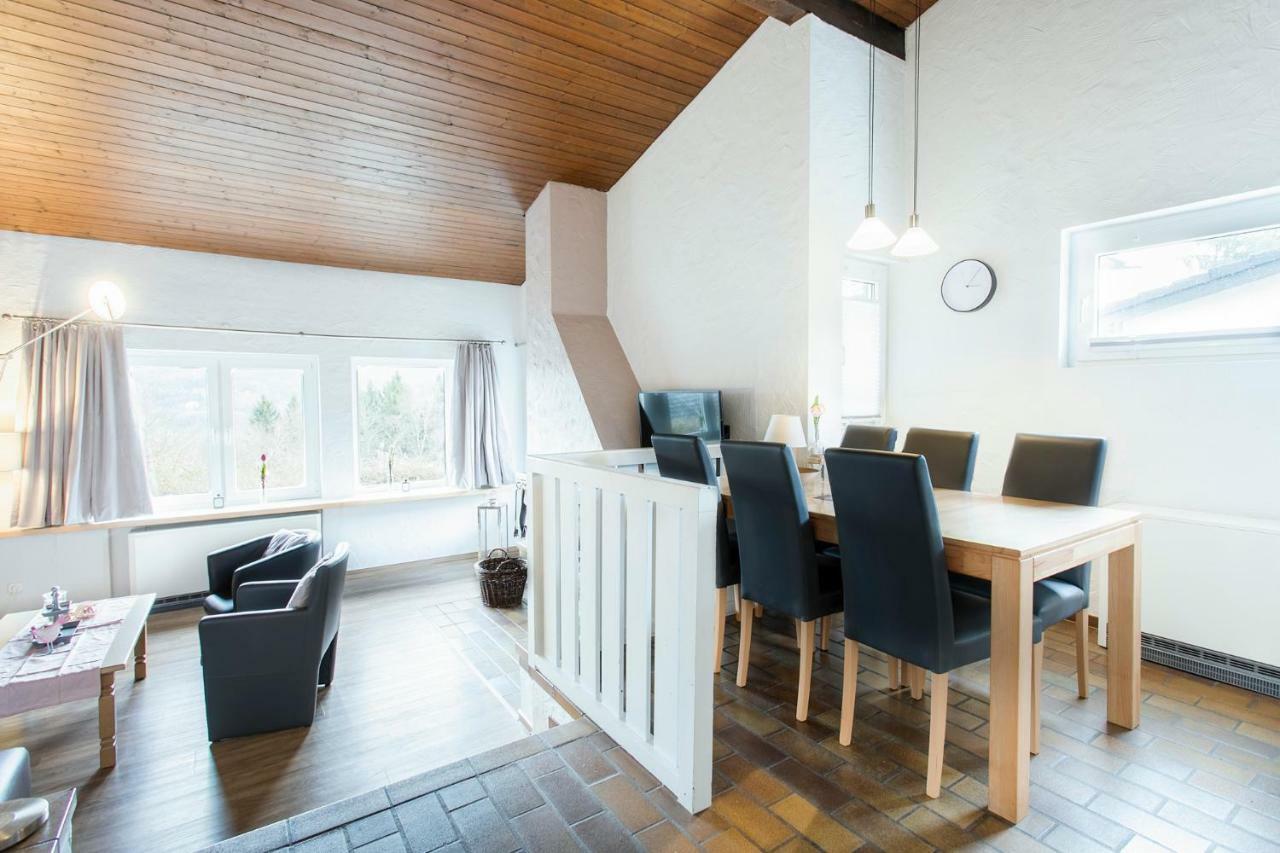 Ferienhaus Eifelurlaub Бирсдорф Экстерьер фото